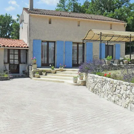 Welcoming Holiday With Private Pool In